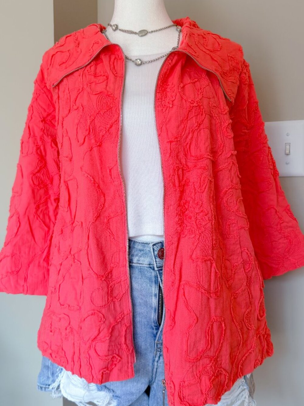 Susan Graver Red Full Zip 3/4 Sleeve Jacket - Size Medium